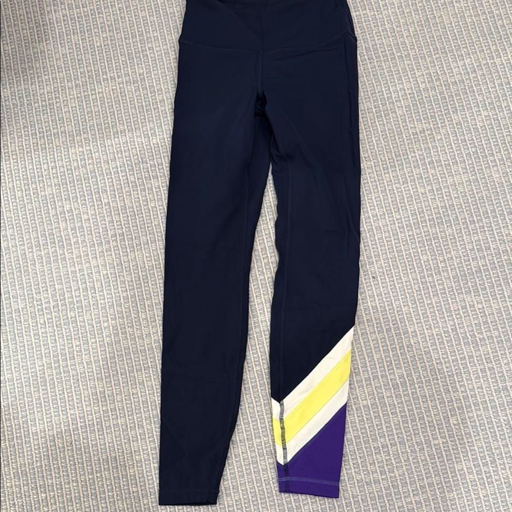 Tory Sport Chevron Striped Leggings